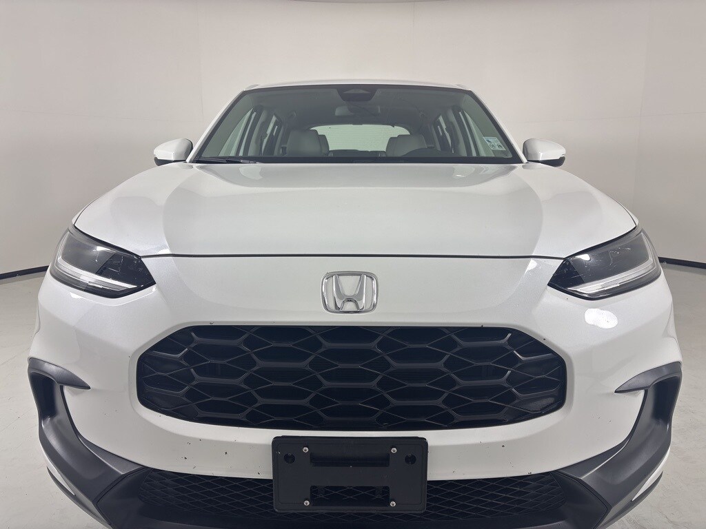 2023 Honda HR-V LX 2WD photo 2