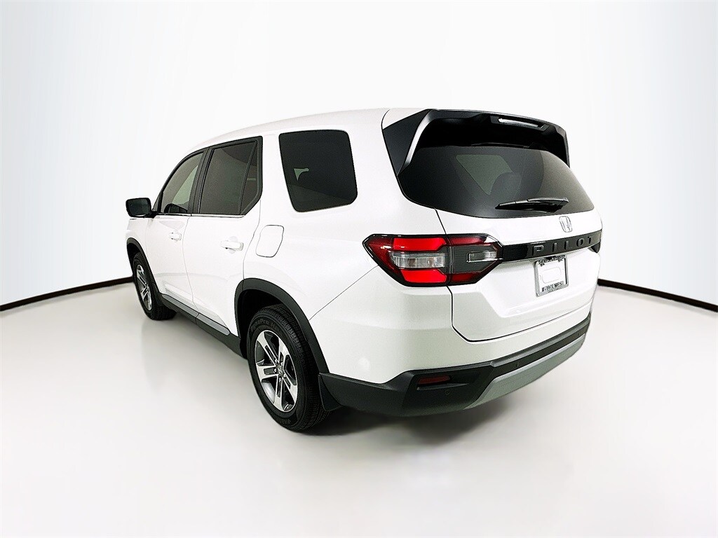 2025 Honda Pilot EX-L photo 4