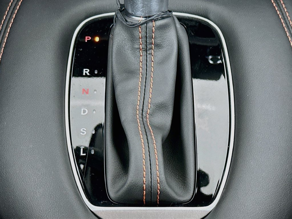 2025 Honda HR-V Sport - Photo 16