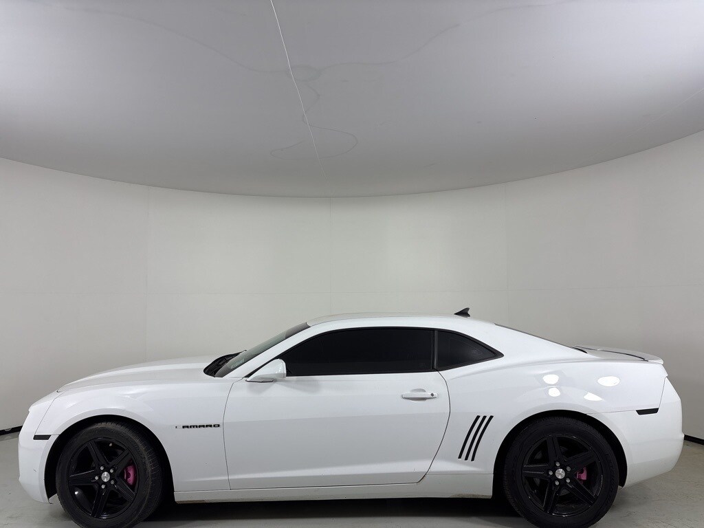 2012 Chevrolet Camaro 1LT photo 2