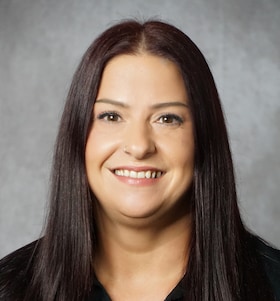 Staff member Andrea Bennett from ID_d36032c18e14