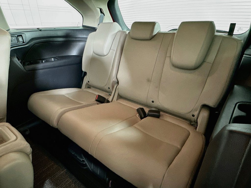 2024 Honda Odyssey Touring - Photo 25