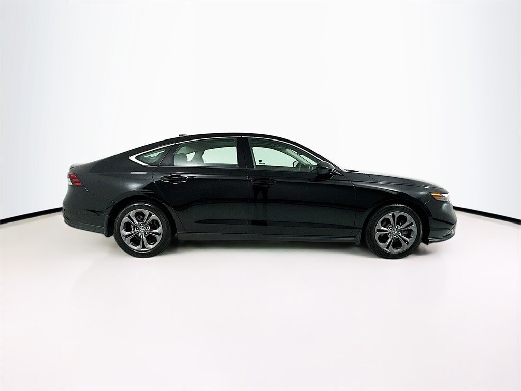 2023 Honda Accord EX photo 4