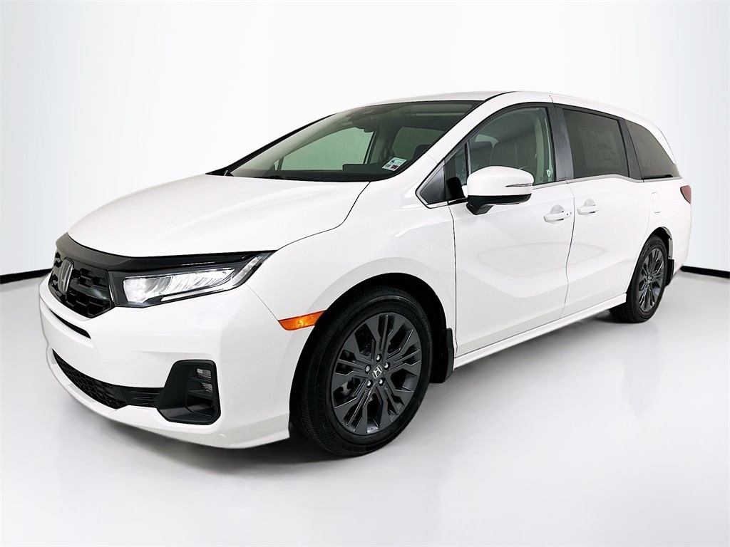 2026 Honda Odyssey Touring's photo
