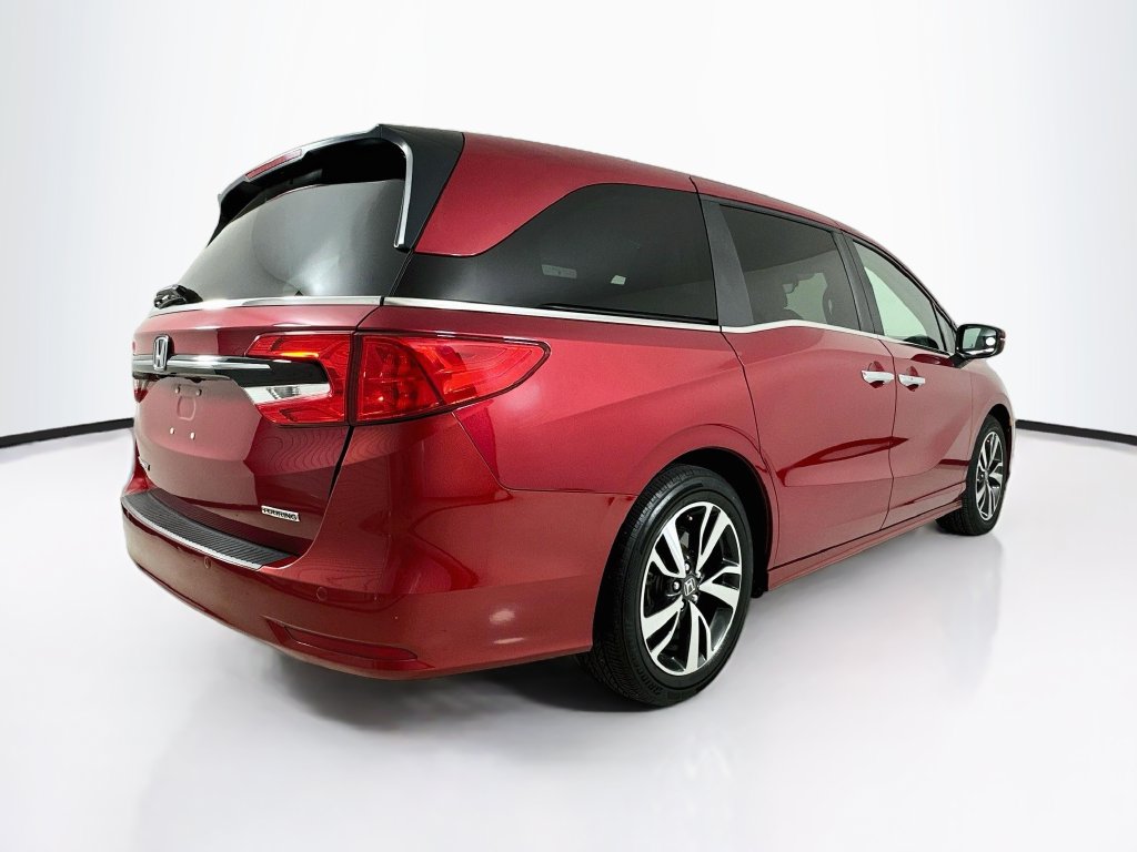 2024 Honda Odyssey Touring - Photo 5