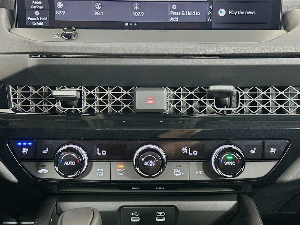 2026 Honda Accord Hybrid Touring - Photo 19