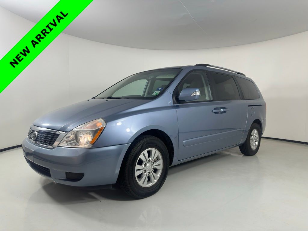 2012 Kia Sedona LX's photo