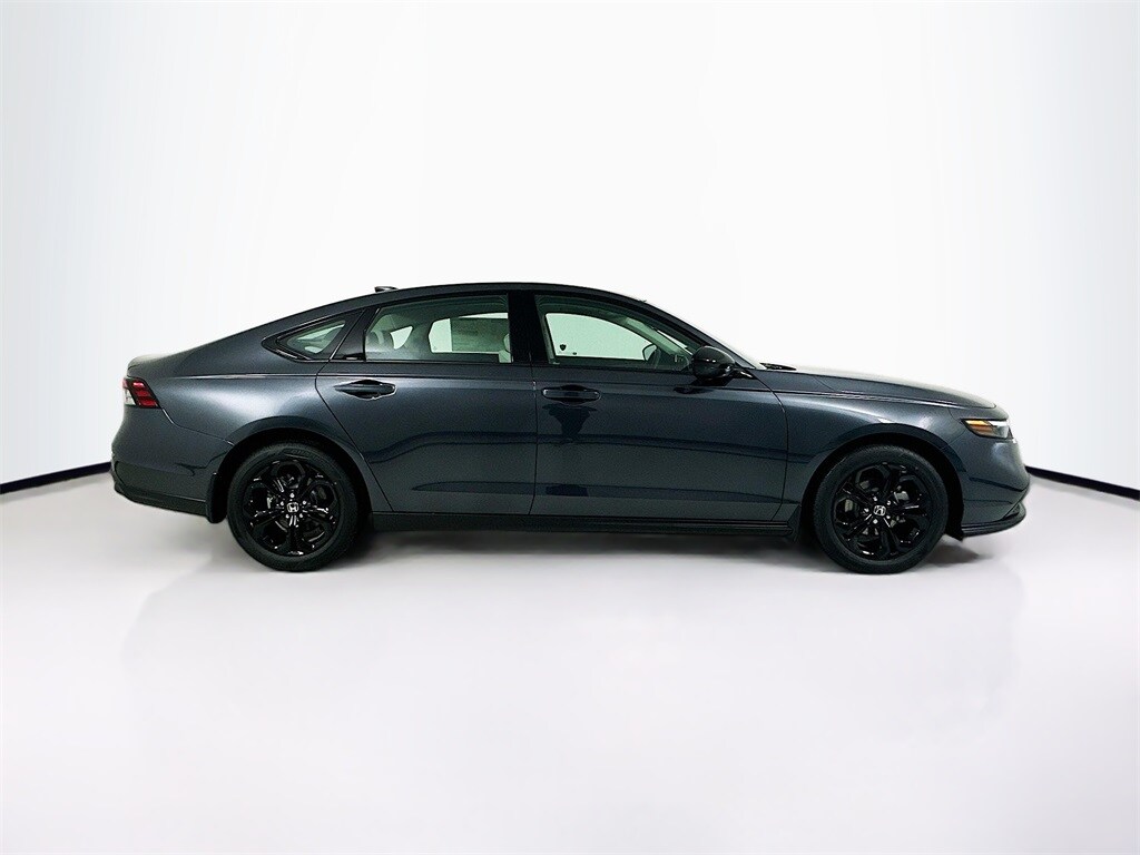 2025 Honda Accord SE photo 4