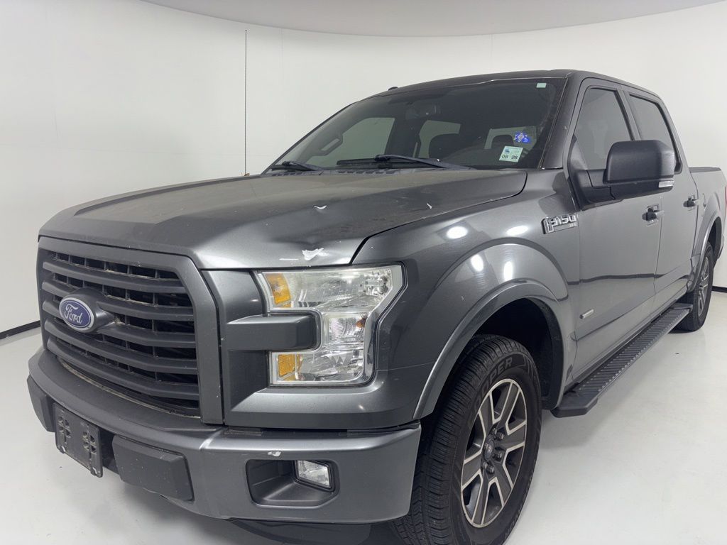 2015 Ford F-150 XLT SuperCrew 145-in's photo