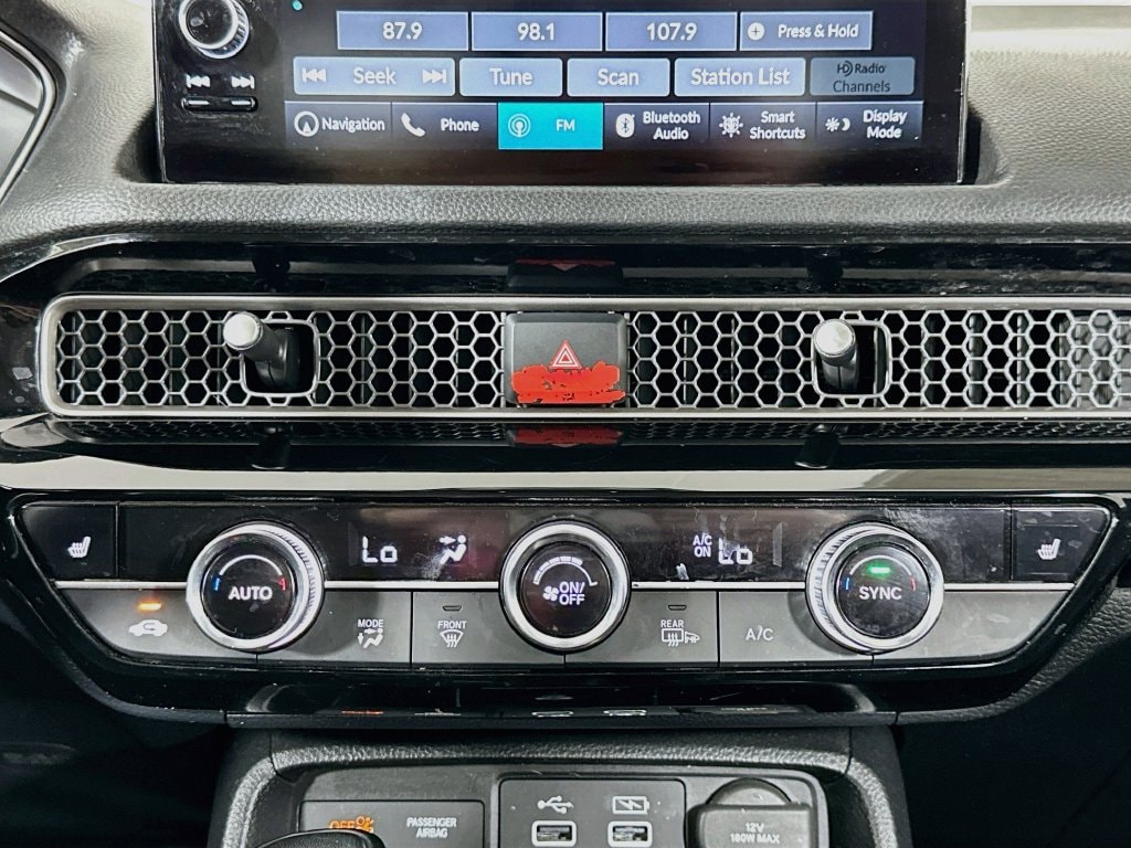 2024 Honda Civic Touring - Photo 18