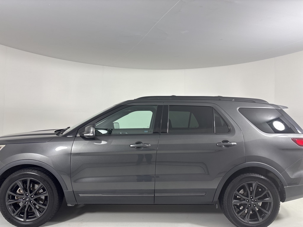 Used 2017 Ford Explorer XLT SUV