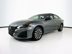 2025 Nissan Altima SV Sedan