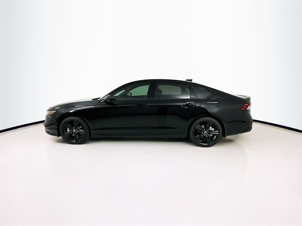 2025 Honda Accord Hybrid Sport-L photo 3