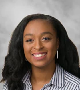 Staff member Nicole Nguyen- Used Car Manager from ID_6b03a310b439