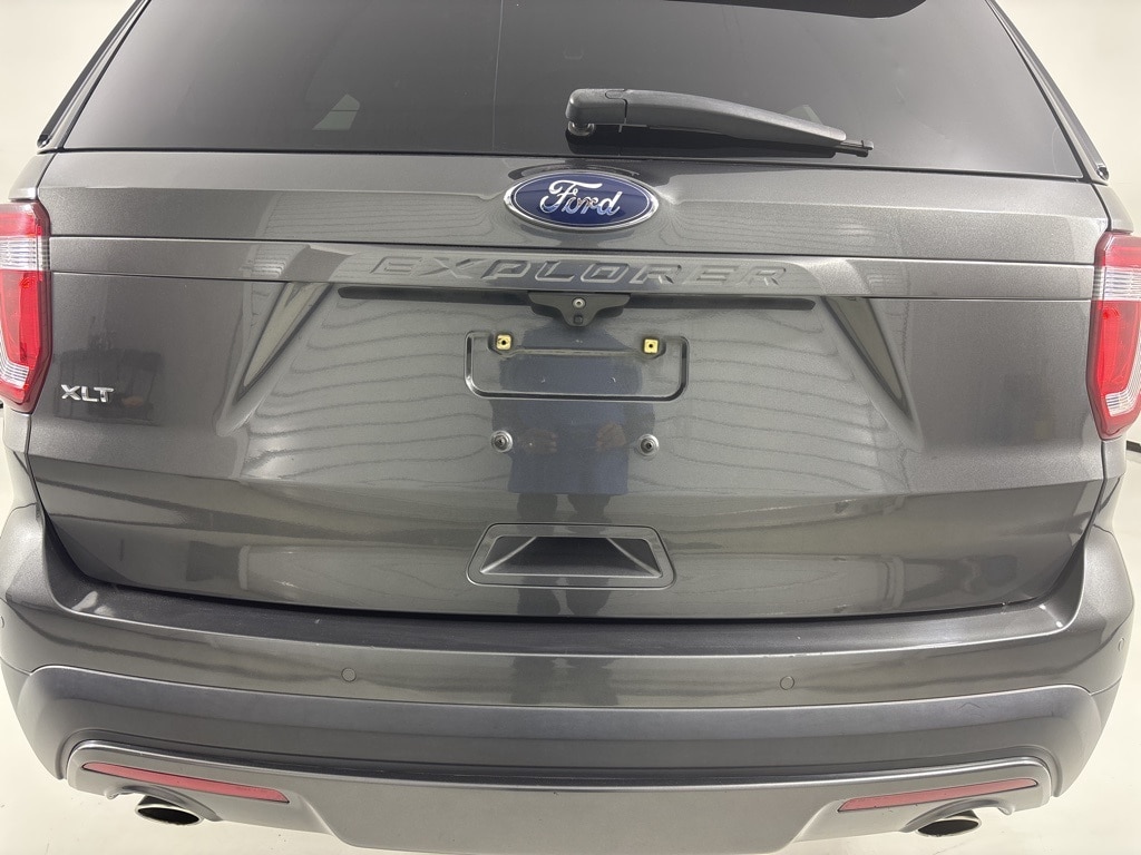 Used 2017 Ford Explorer XLT SUV