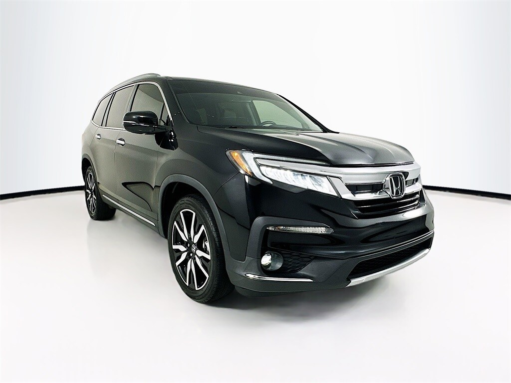 2022 Honda Pilot Touring photo 3