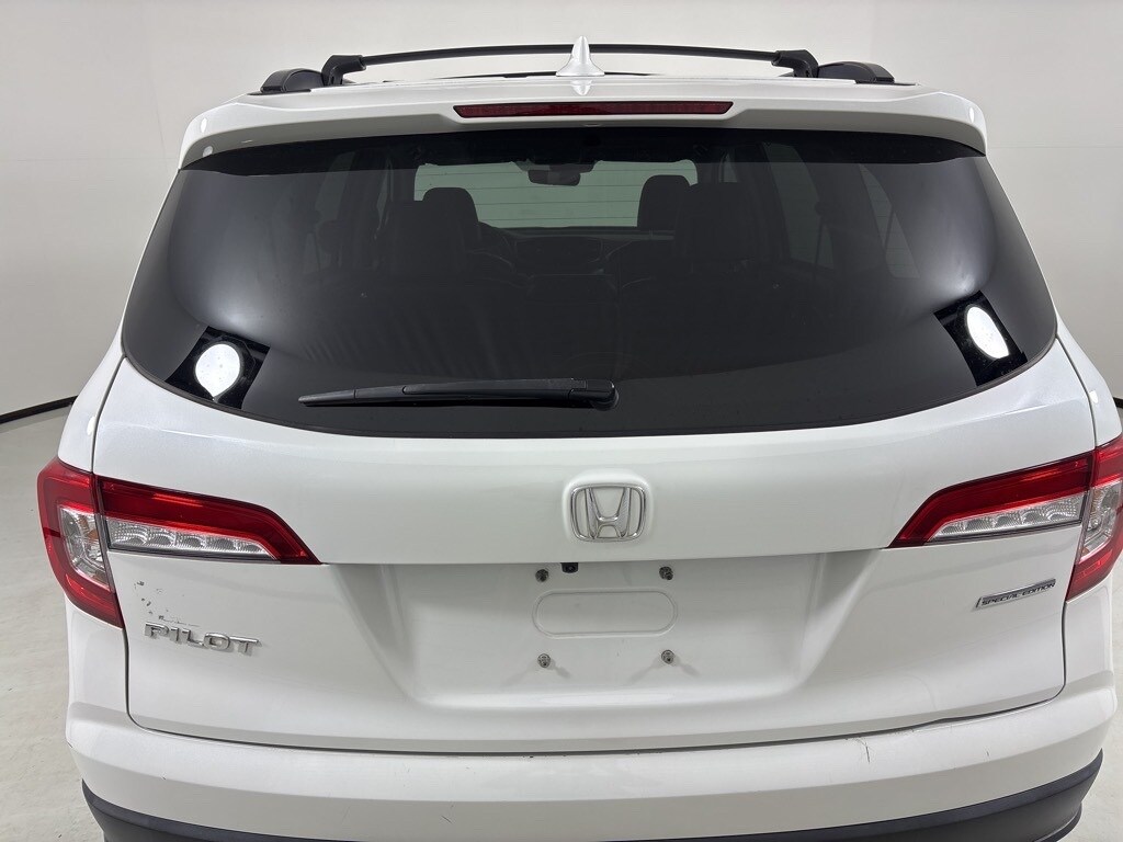 2022 Honda Pilot Special Edition photo 3