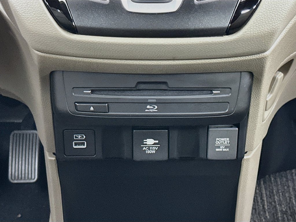 2024 Honda Odyssey Touring - Photo 16