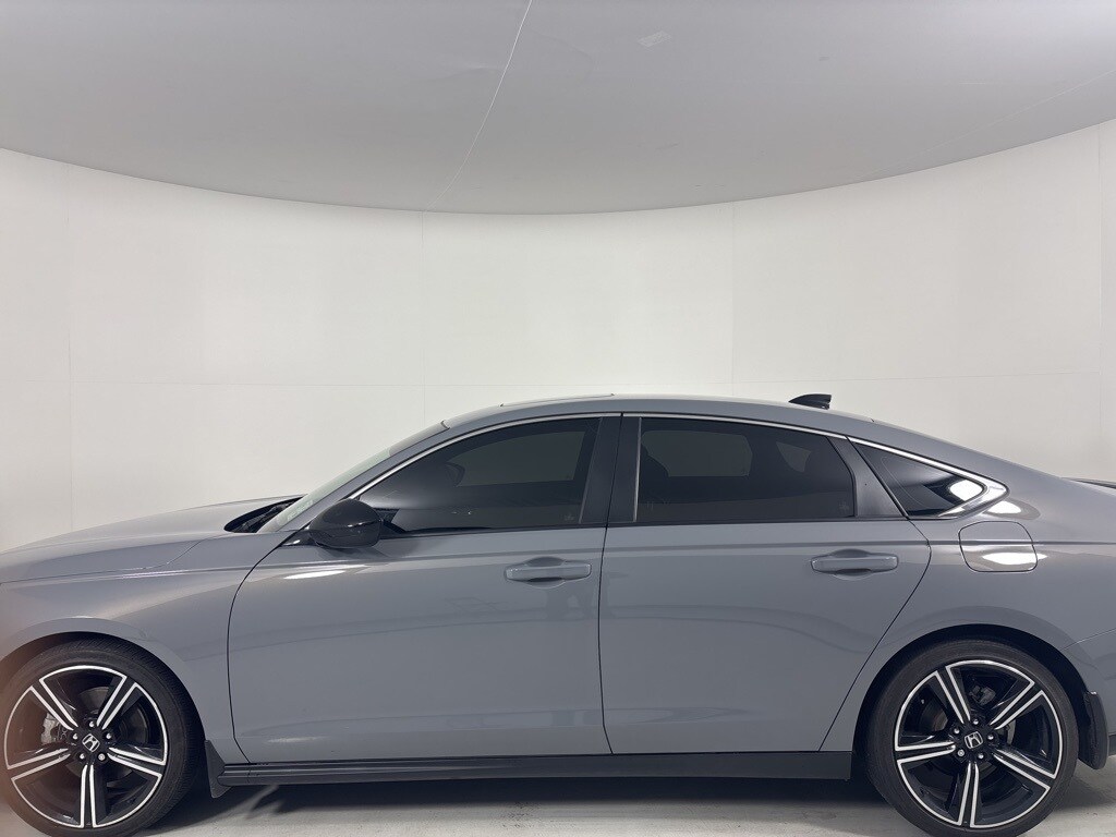 2024 Honda Accord Hybrid Sport photo 3