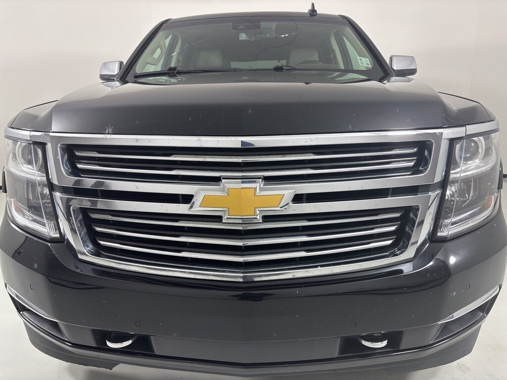 2017 Chevrolet Tahoe Premier photo 2