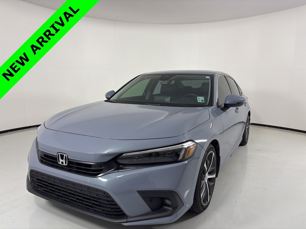 2024 Honda Civic Touring's photo