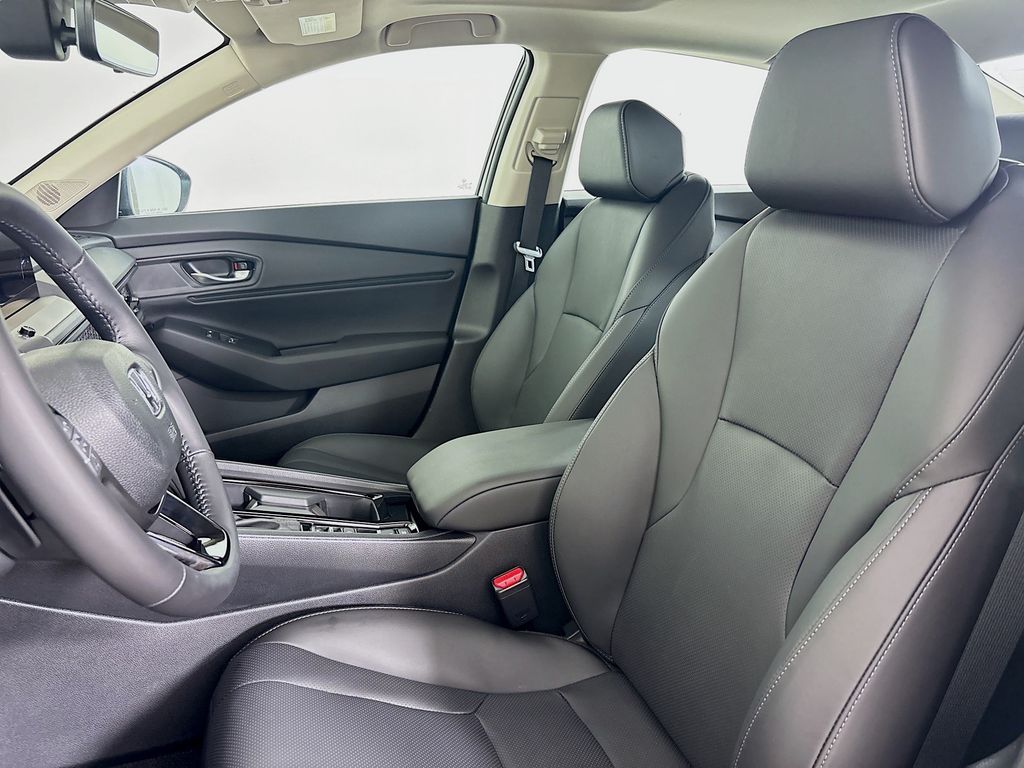 2026 Honda Accord Hybrid EX-L - Photo 22