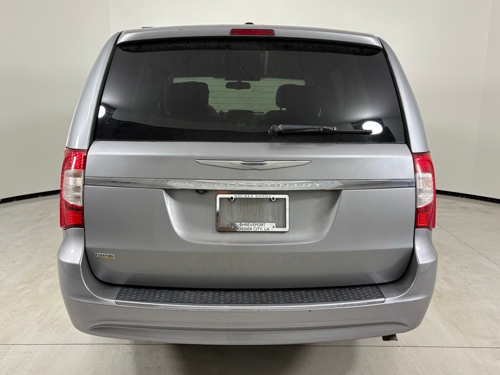 Used 2015 Chrysler Town & Country Touring Van