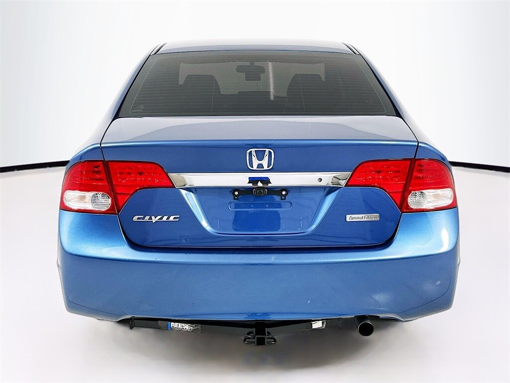 2009 Honda Civic VP photo 2