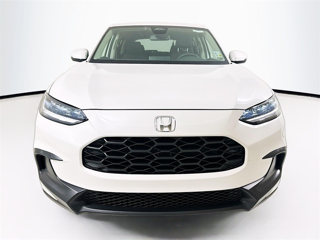 2026 Honda HR-V LX photo 4