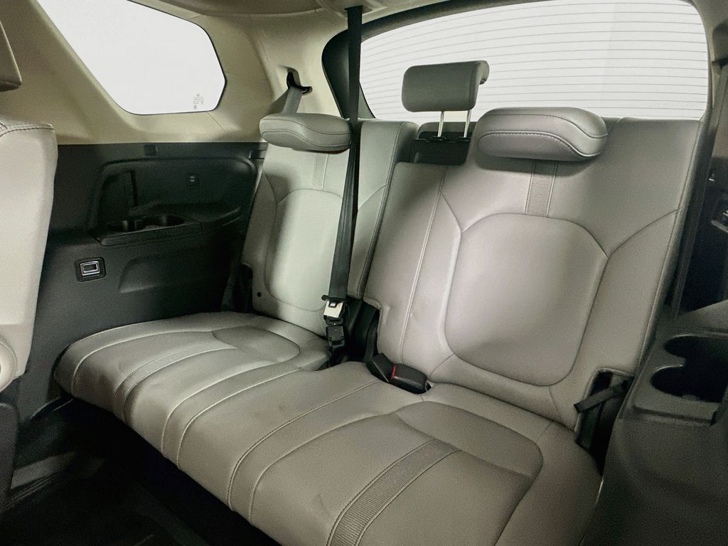 2024 Honda Pilot EX-L - Photo 12