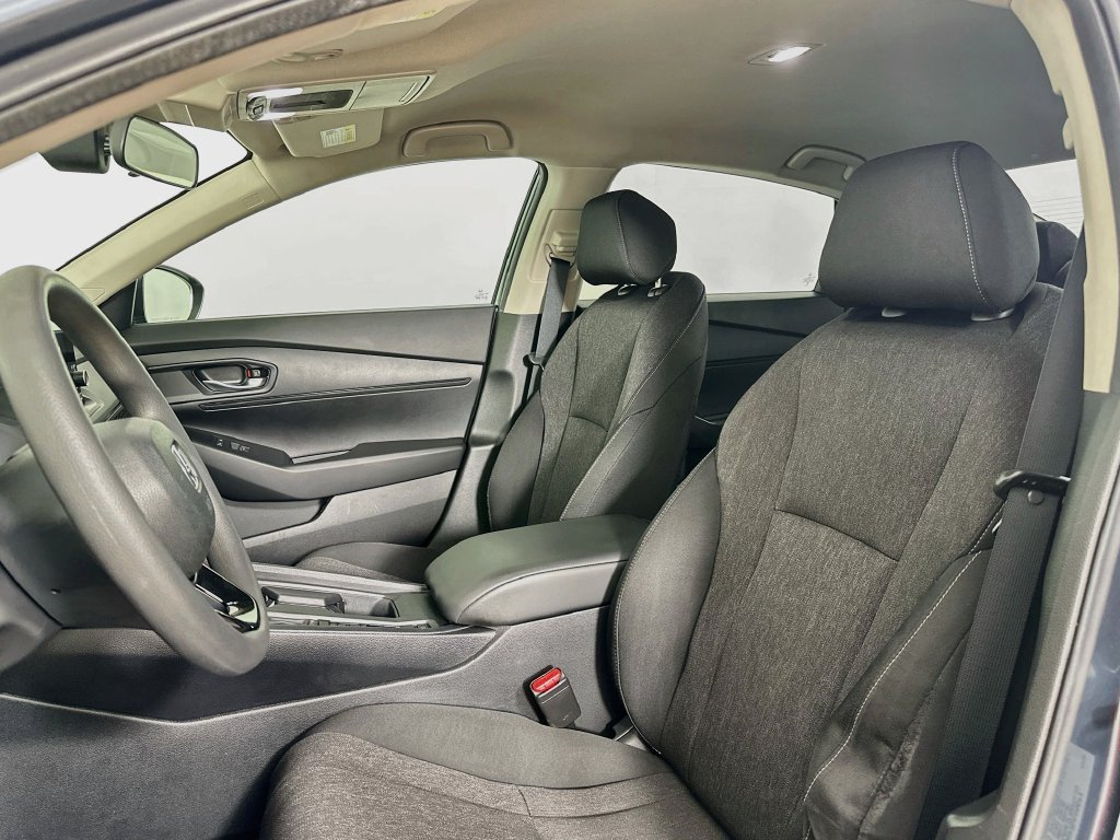 2024 Honda Accord LX - Photo 9