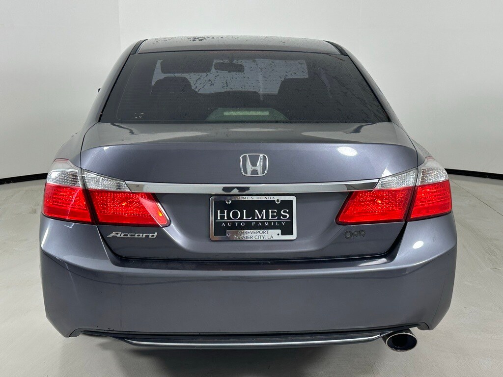 2014 Honda Accord LX photo 4