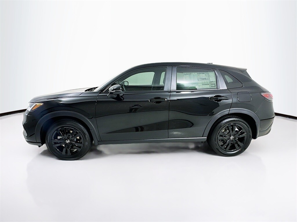 2026 Honda HR-V Sport photo 2