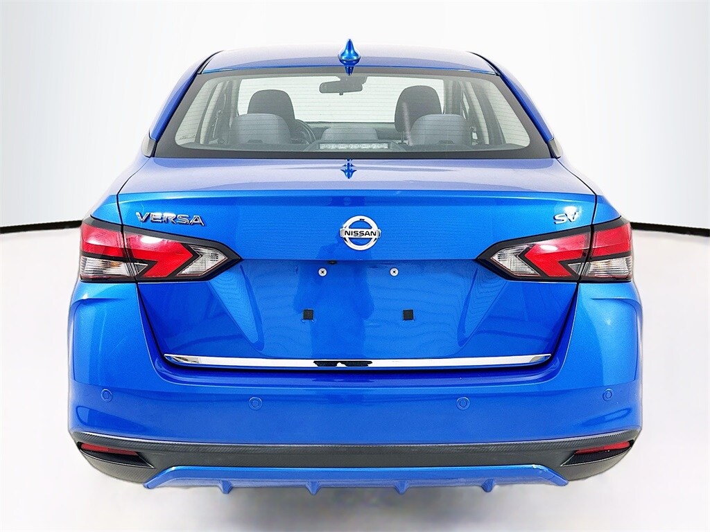 Used 2021 Nissan Versa 1.6 SV Sedan