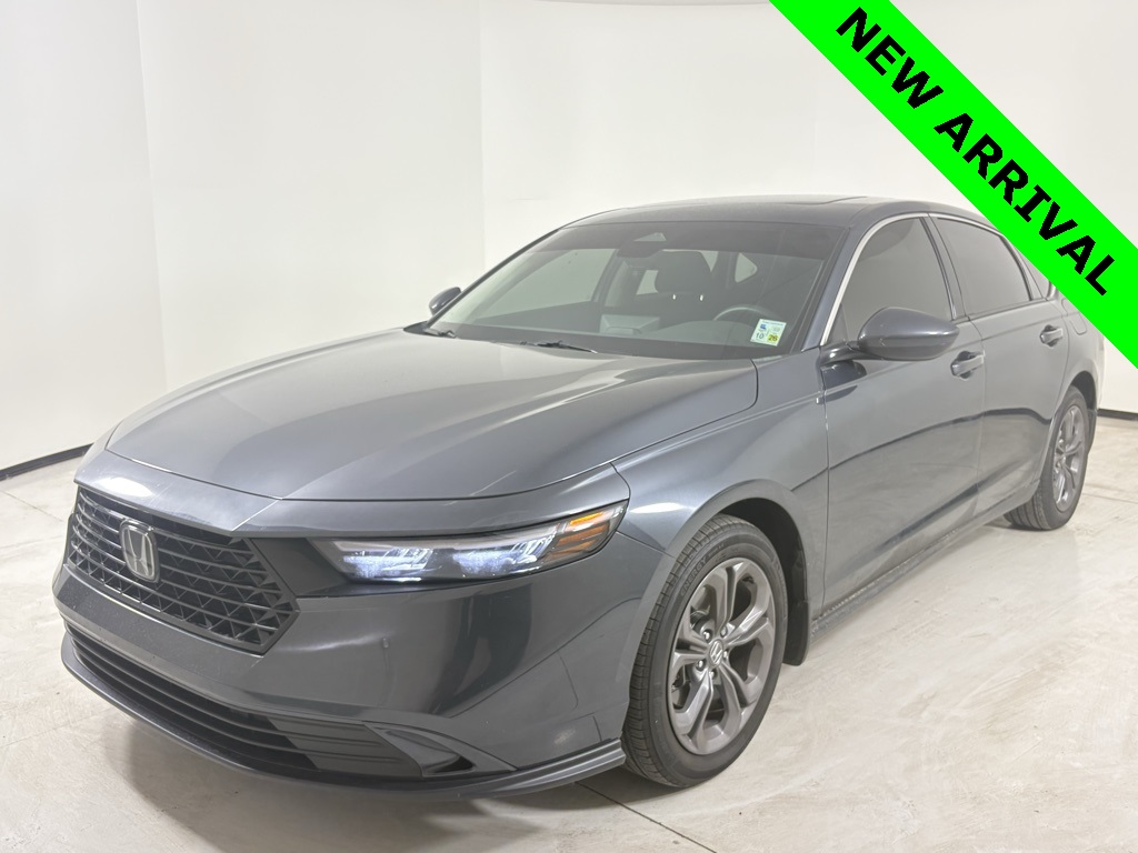 2023 Honda Accord EX's photo