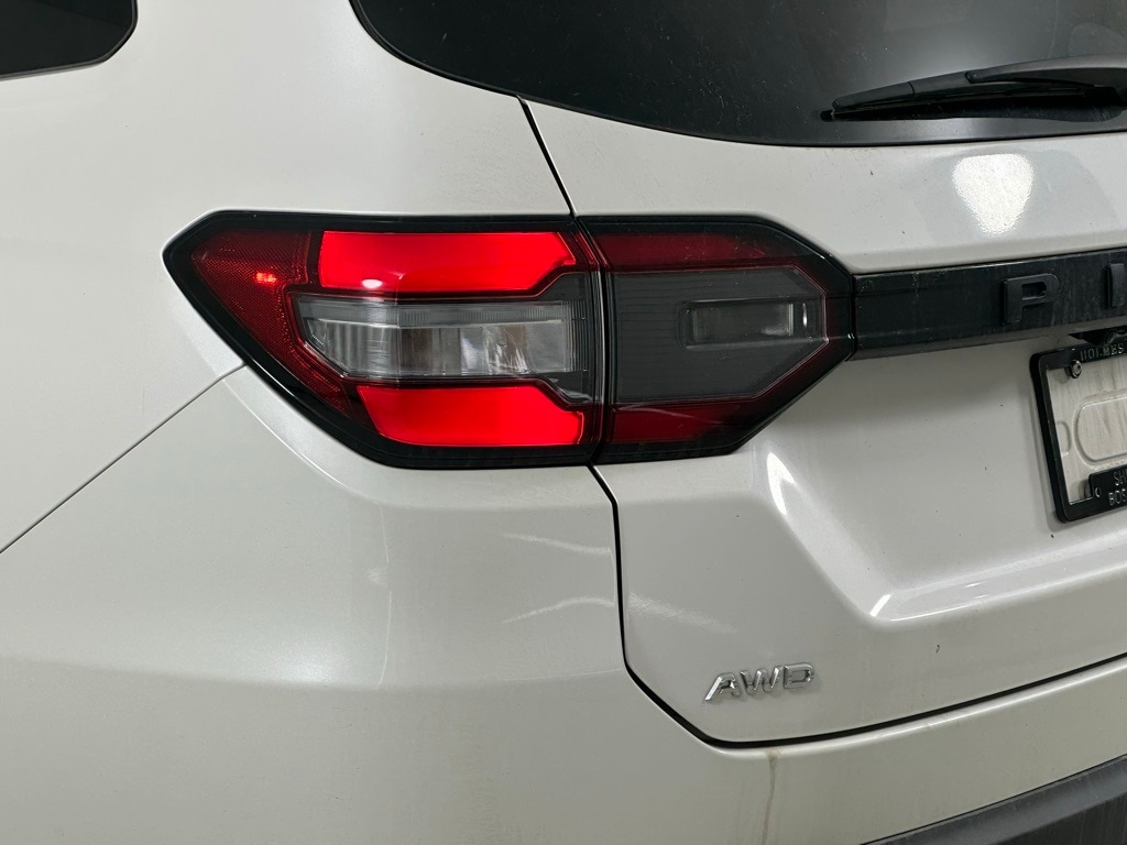 Used 2025 Honda Pilot EX-L SUV