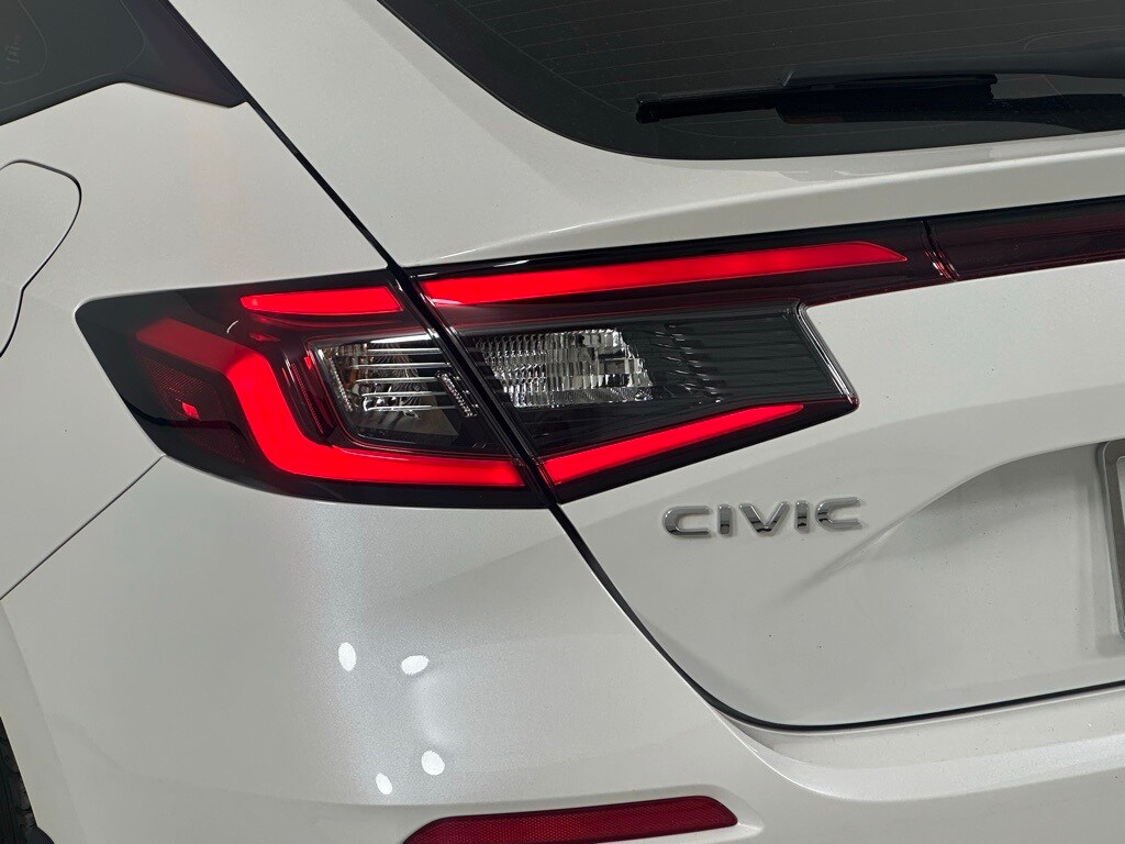 2025 Honda Civic Sport Hatchback photo 3