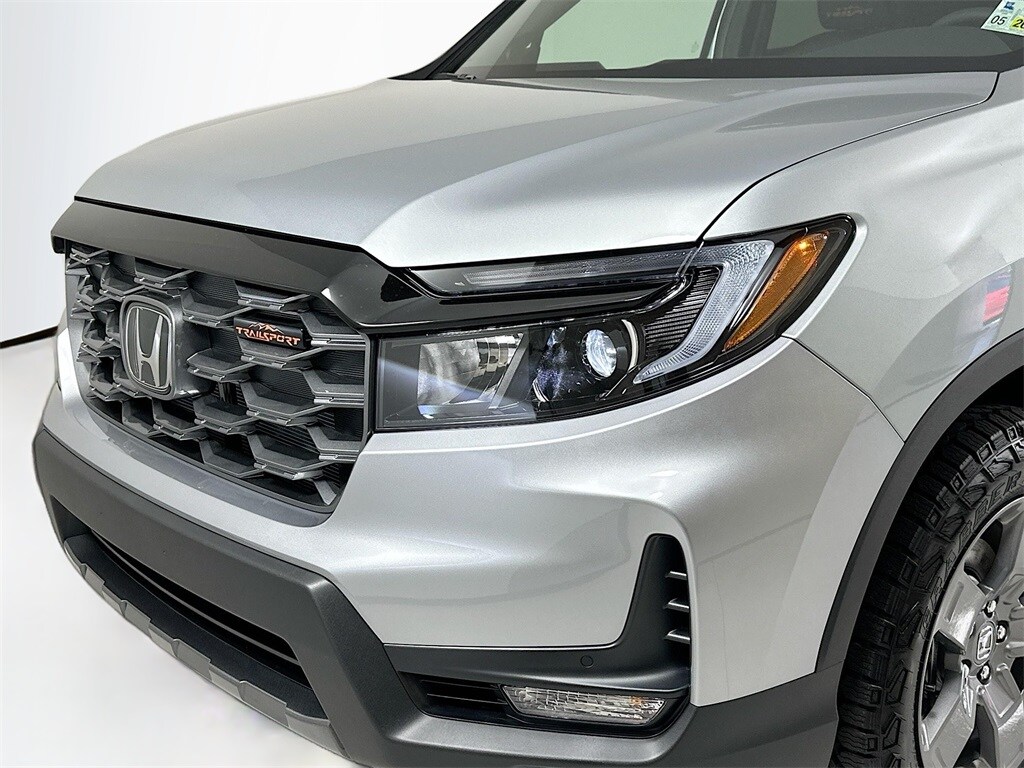 2025 Honda Ridgeline TrailSport photo 3