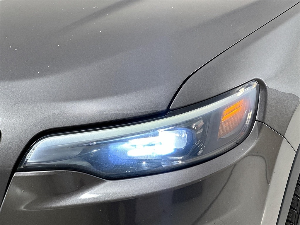 Used 2019 Jeep Cherokee Altitude with VIN 1C4PJLLX4KD300903 for sale in Shreveport, LA