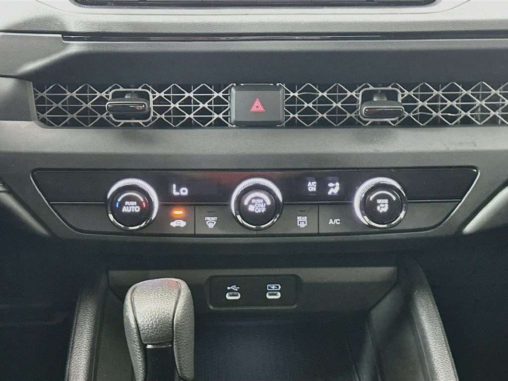 2024 Honda Accord LX - Photo 18