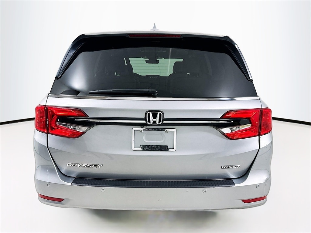 Used 2021 Honda Odyssey Touring Van