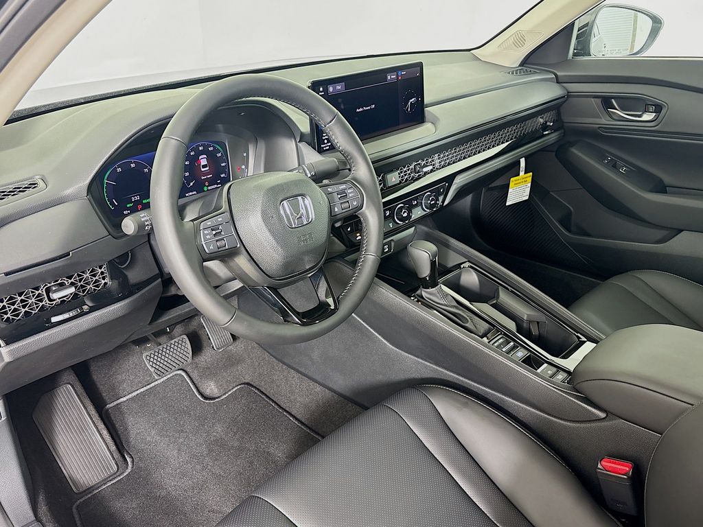 2026 Honda Accord Hybrid EX-L - Photo 16