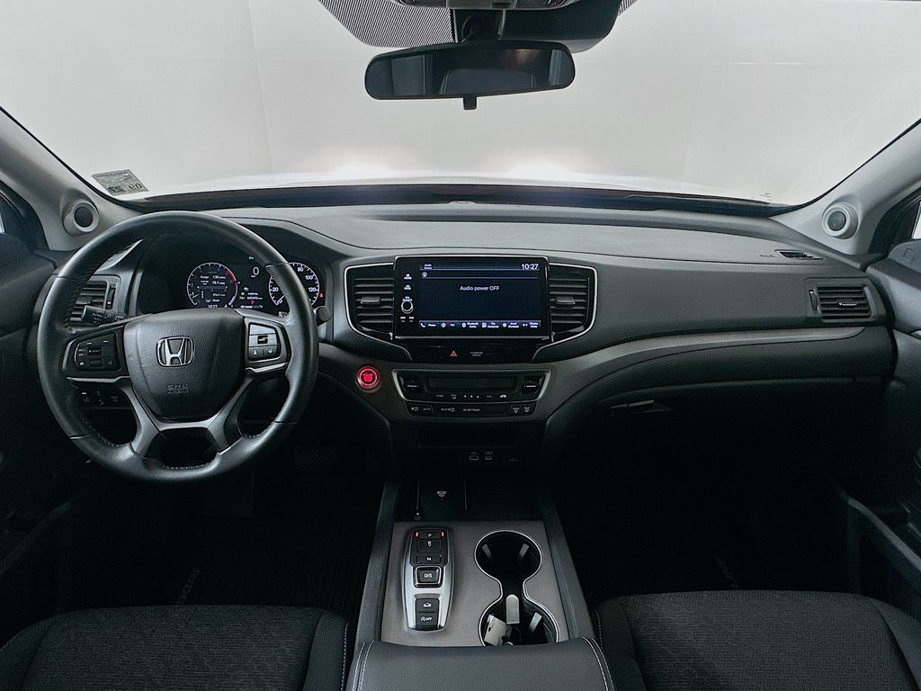 2025 Honda Ridgeline Sport - Photo 13