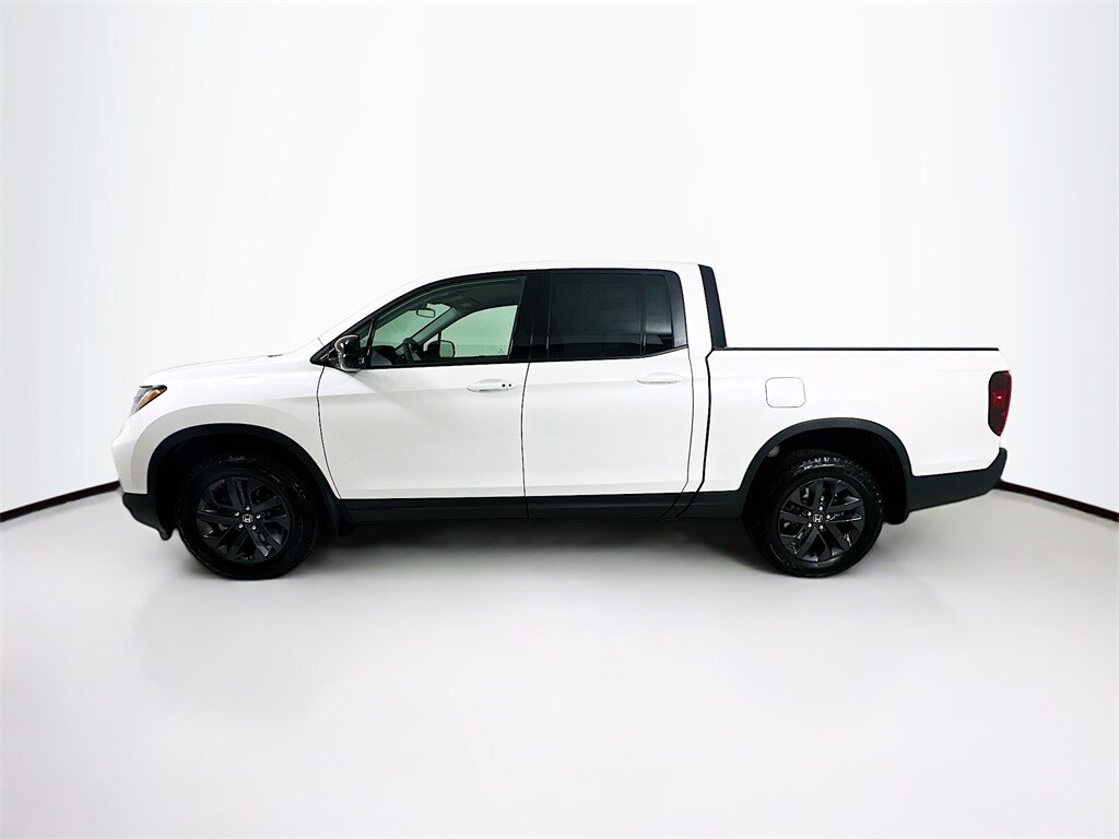 2025 Honda Ridgeline Sport photo 2