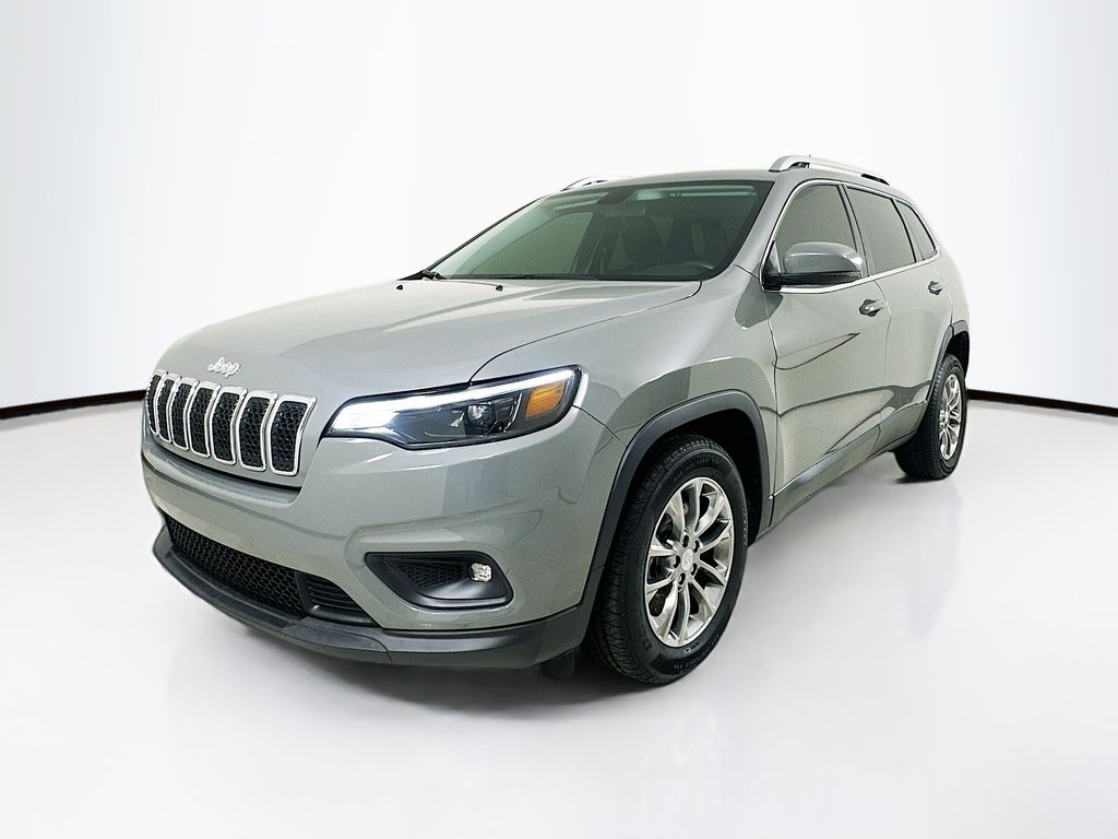 2019 Jeep Cherokee Latitude Plus's photo