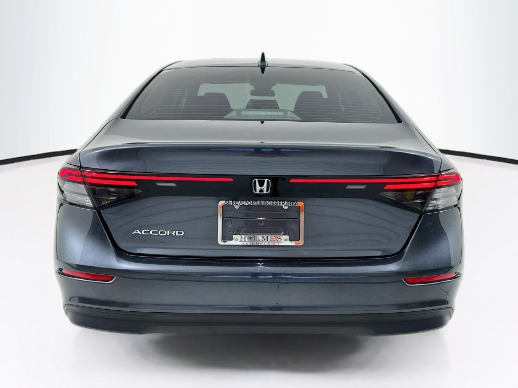 2024 Honda Accord LX - Photo 6