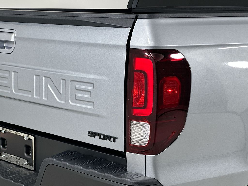 2026 Honda Ridgeline Sport - Photo 10