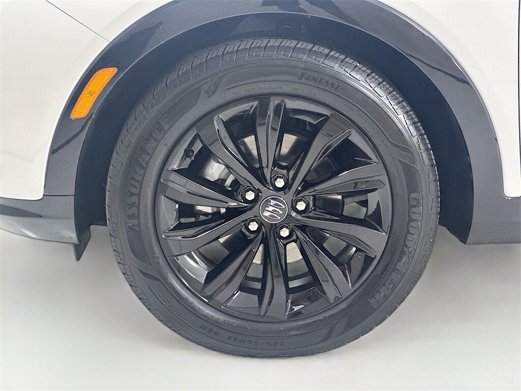 2024 Buick Envista ST photo 3