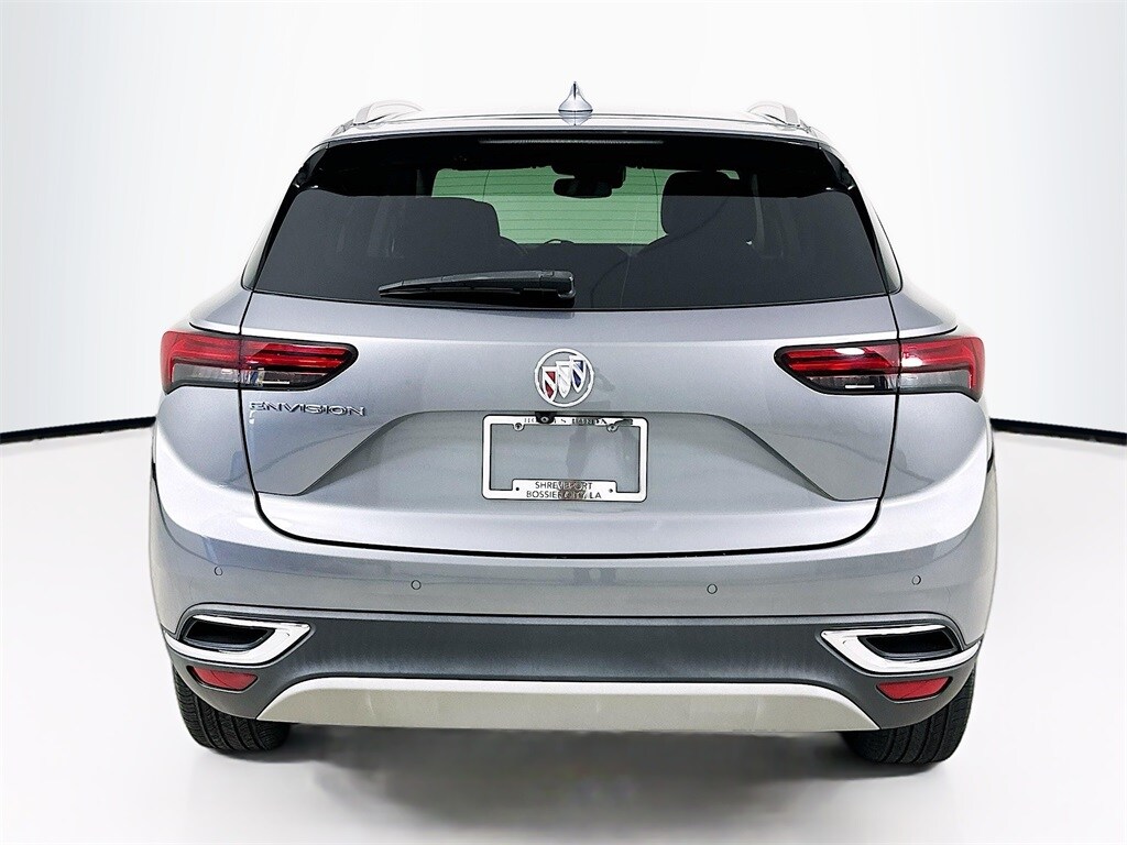 2022 Buick Envision Essence photo 2