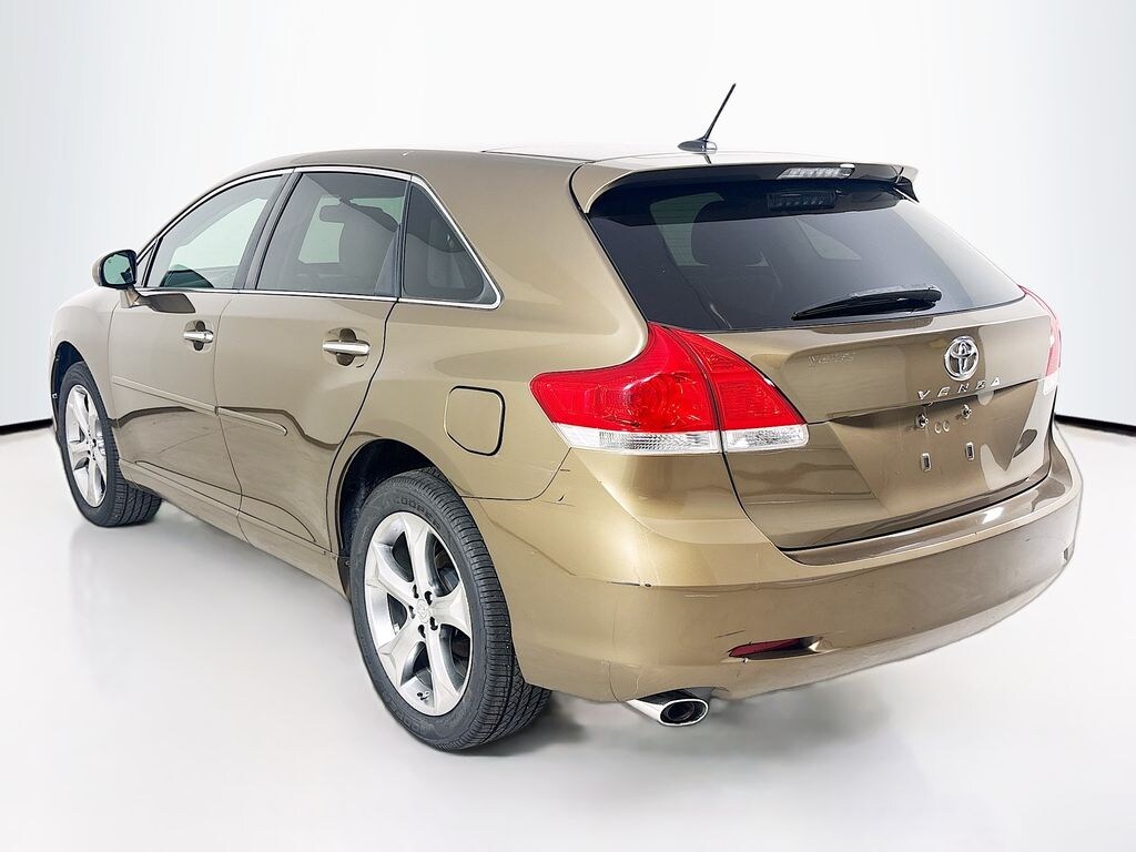 Used 2011 Toyota Venza V6 FWD Crossover